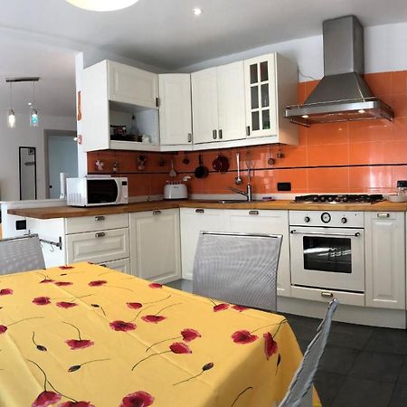 Апартаменти House Claudia By Holiday World Генуя Екстер'єр фото